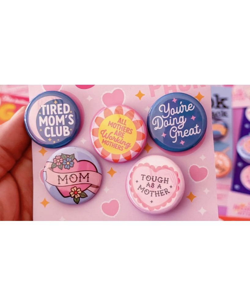 Set Badges Mom