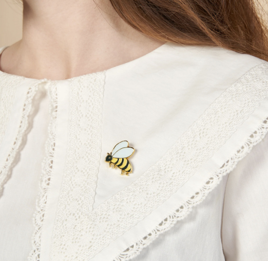 Pins Abeille Coucou Suzette