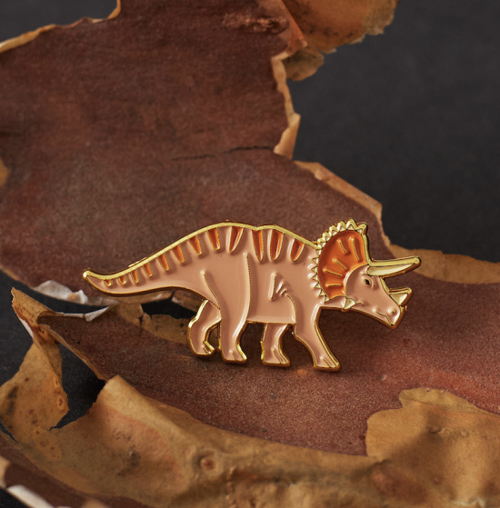 Pins Triceratops