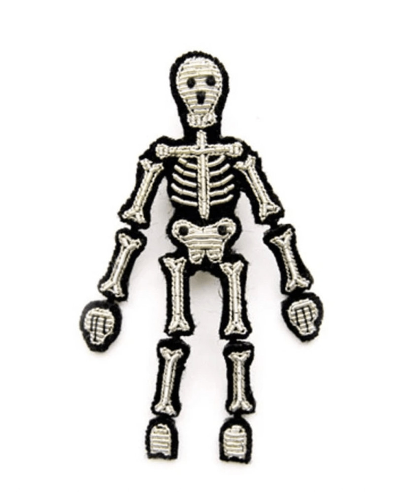 Broche brodée Squelette