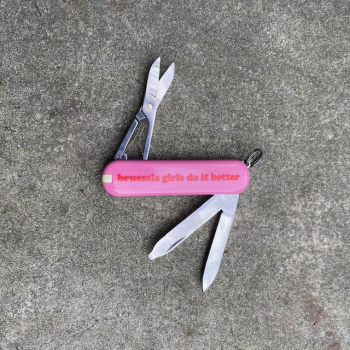 Couteau de poche Victorinox Classic brussels girls do it better