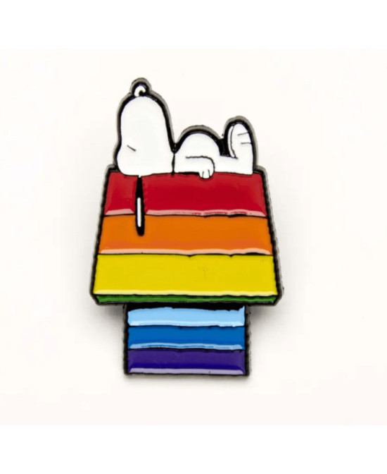 Pins Snoopy niche arc-en-ciel